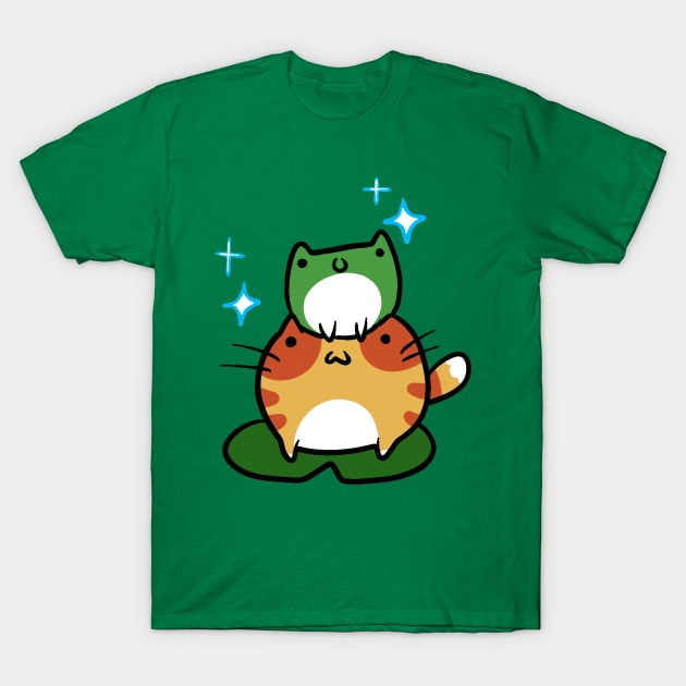 Green Frog and Orange Tabby Frog T-Shirt by saradaboru